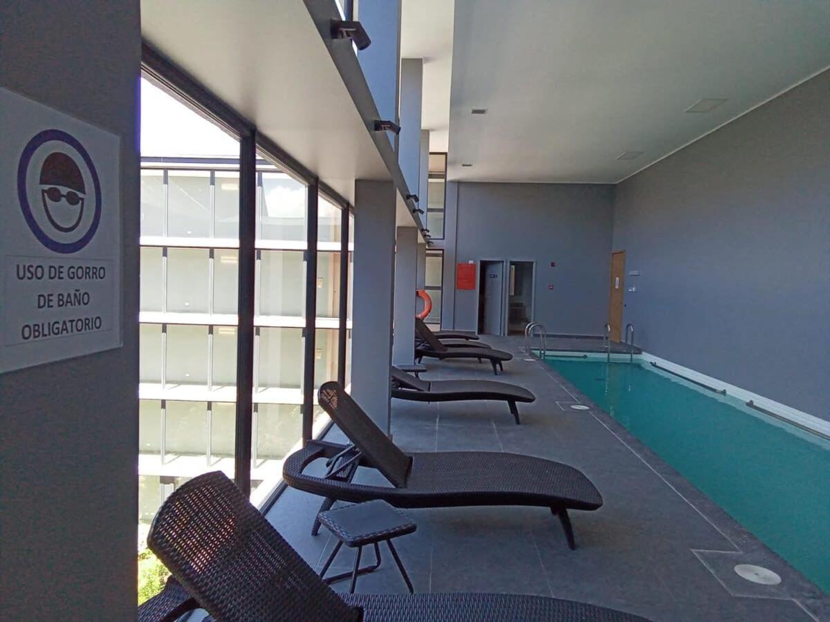 Hom I Depto 2d2b Frente A La Costanera Piscina Temperada